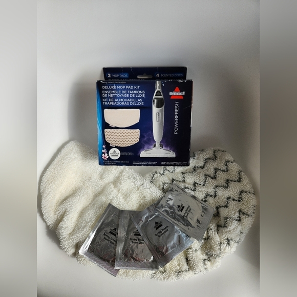 BISSELL Deluxe Mop Pad Kit with 2 Mop Pads and 4 scented Discs-5938 NEW-Open Box - Picture 6 of 8